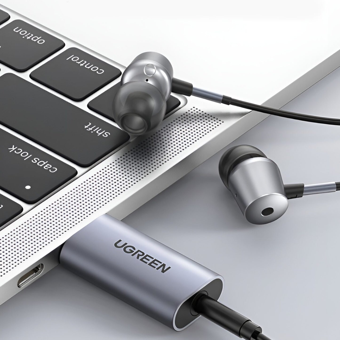 UGREEN CM383-80864 USB-A to 3.5mm Audio Jack External Sound Adapter – Silve